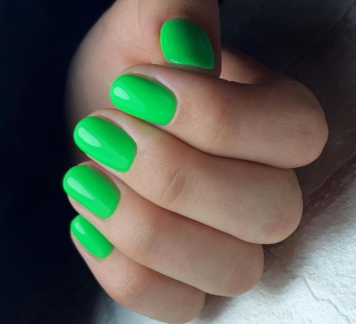 Kira Nails gel varnish No. 184 (candy green, enamel), 6 ml