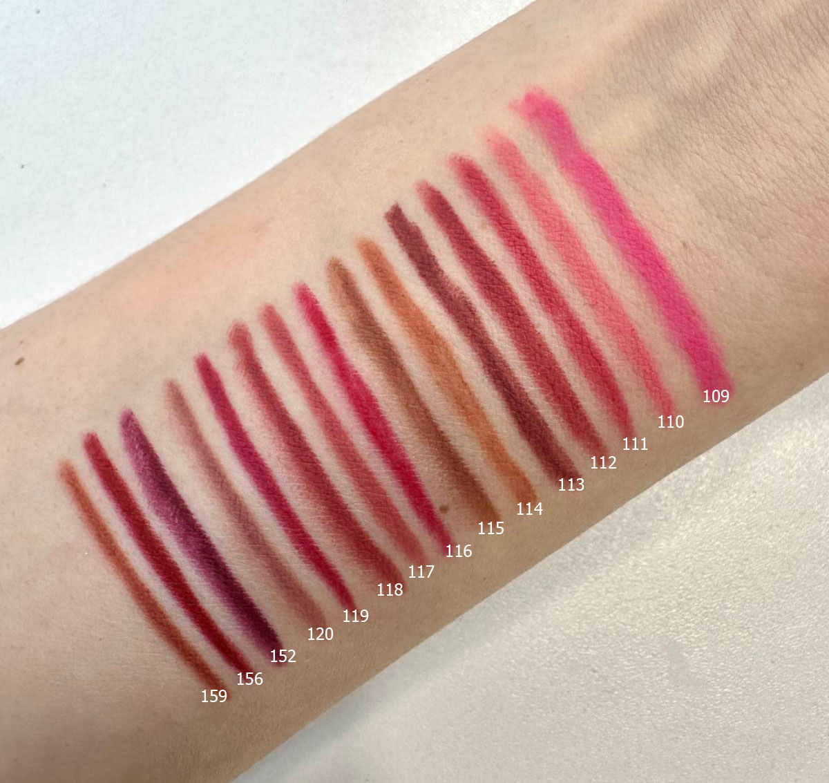 Florelle Le Chic Lip Pencil tone 112, 1.14 g