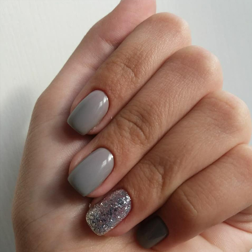 Gel varnish Komilfo DeLuxe Termo C002 (pale, gray-green, when heated - pink), 8 ml