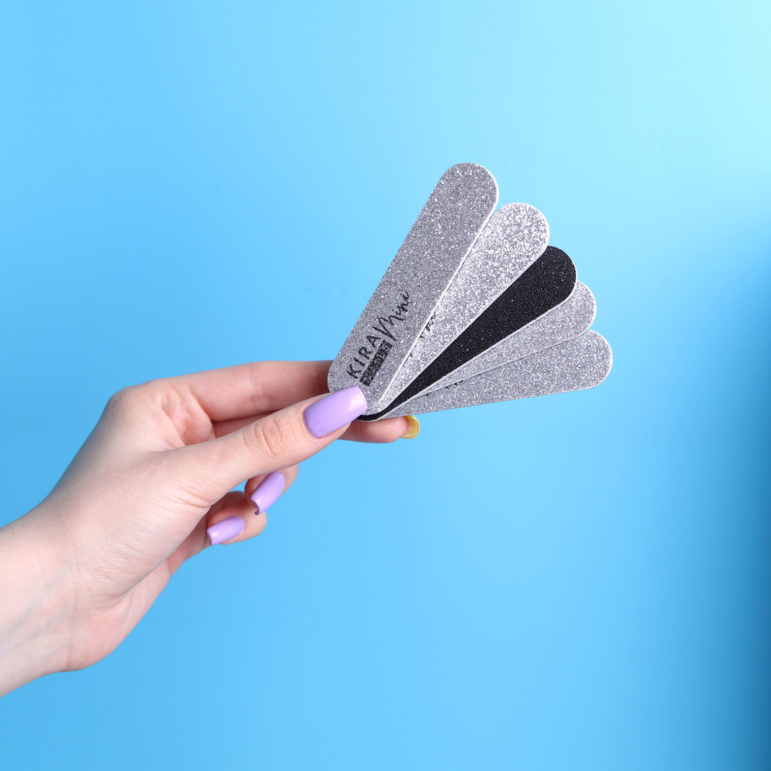 Kira Nails Set of silver nail files 9 x 2 cm, 120 grit, 50 pcs.
