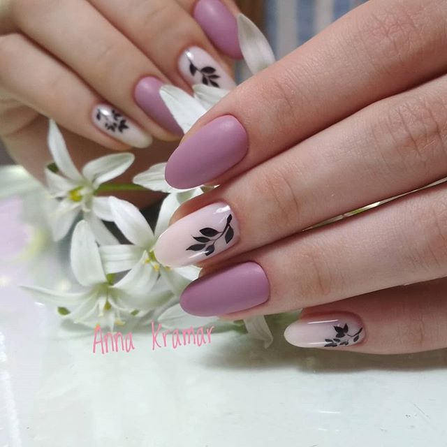 Kira Nails gel varnish No. 092 (dark lilac, enamel), 6 ml