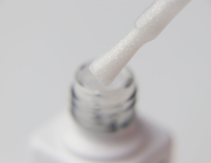 Molekula INSTA gel varnish No. I01 (milky with glitter), 6 ml Molekula INSTA gel varnish No. I01 (milky with glitter), 6 ml