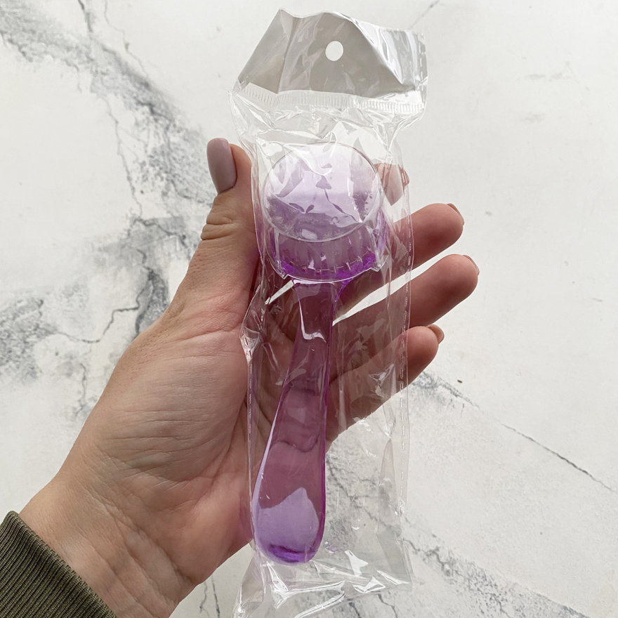 Dust brush, for nails, with handle, round, purple