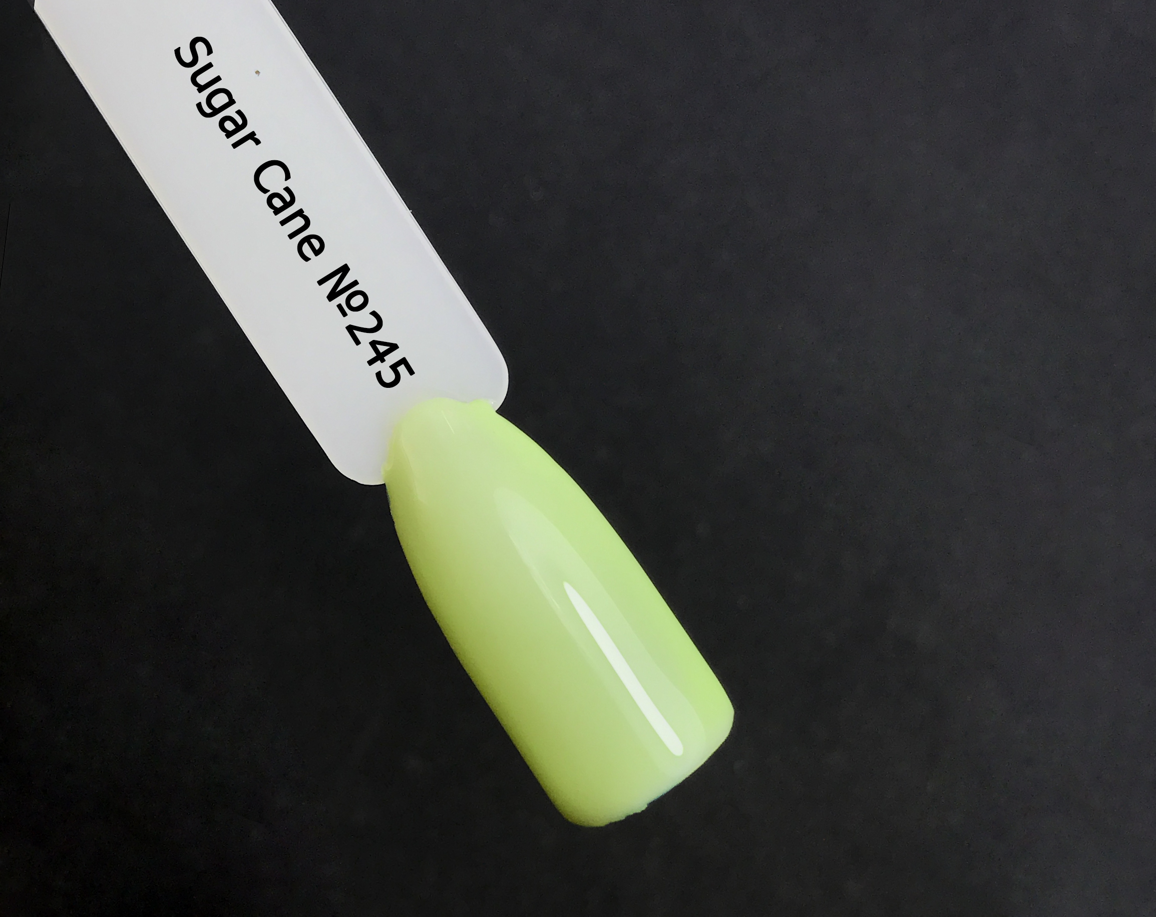 CND Vinylux Weekly Polish - Sugar Cane (245) (light green, enamel), 15 ml