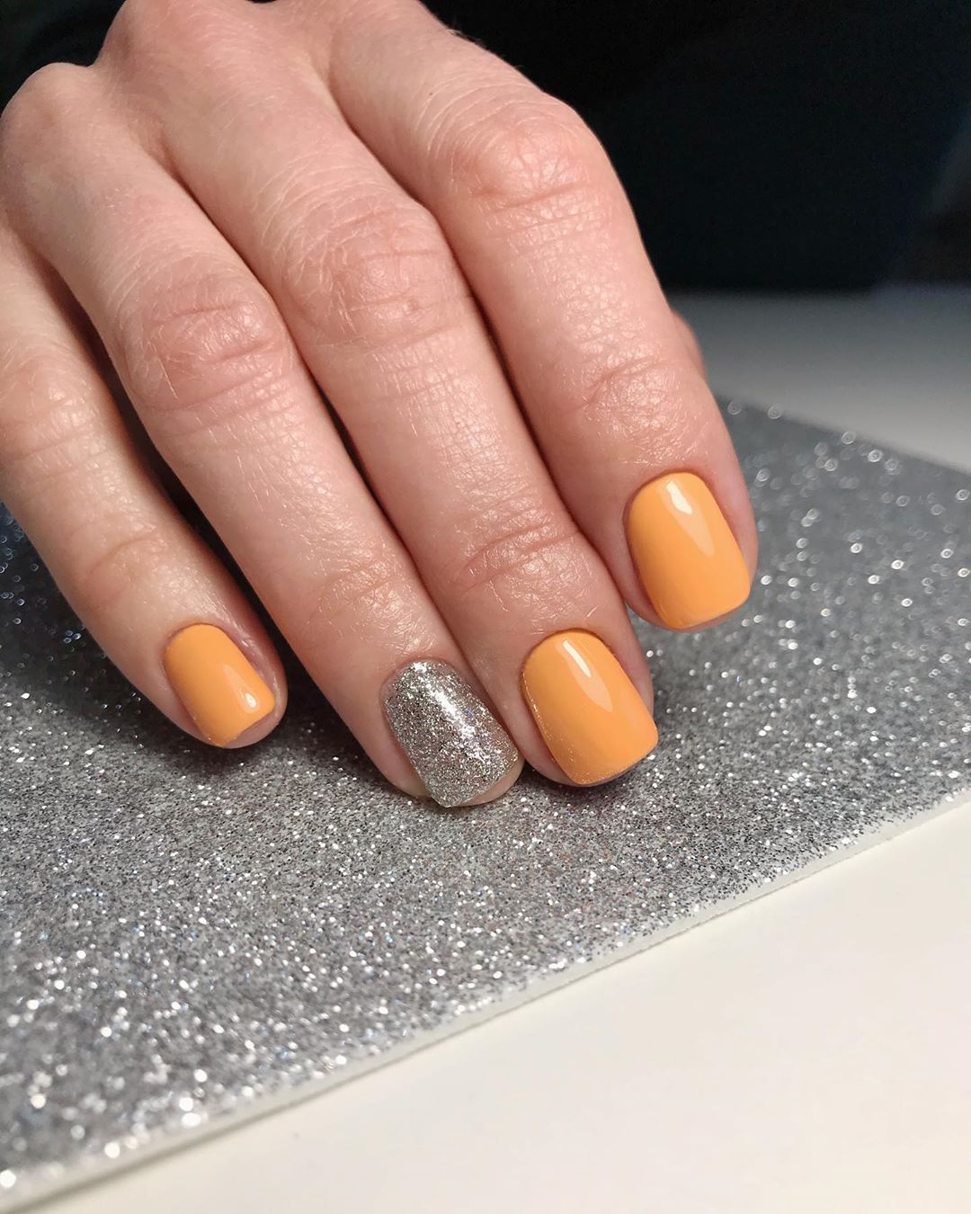 Gel Polish Komilfo Deluxe Series D317 Tangerine orange (tangerine orange, enamel), 15 ml.