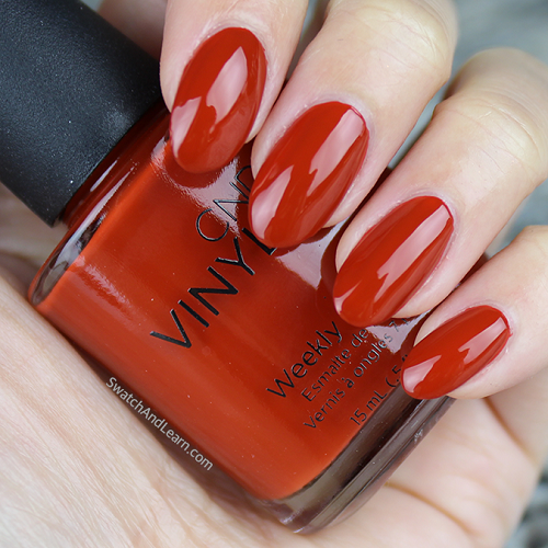 Лак CND Vinylux Weekly Polish Brick Knit №223 (теракотовий, емаль), 15 мл