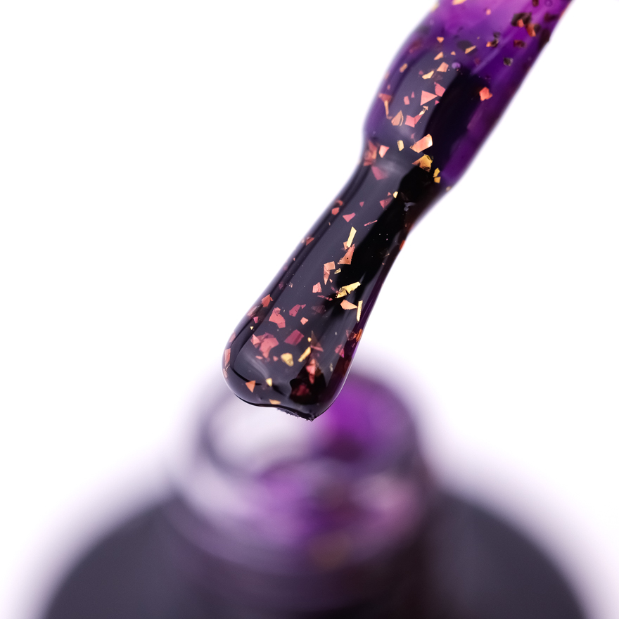 SAGA professional LEAF BASE 18, (purple with golden tint), 9 ml