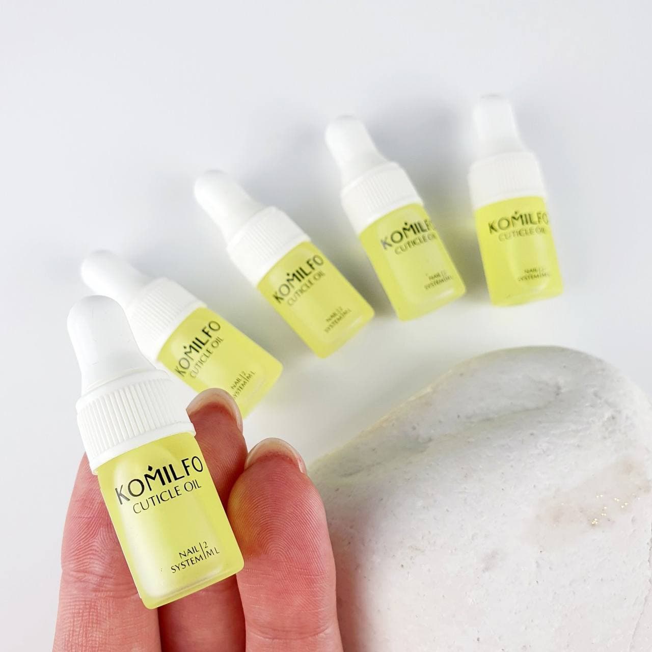 Komilfo Citrus Cuticle Oil - citrus cuticle oil with a pipette, 2 ml