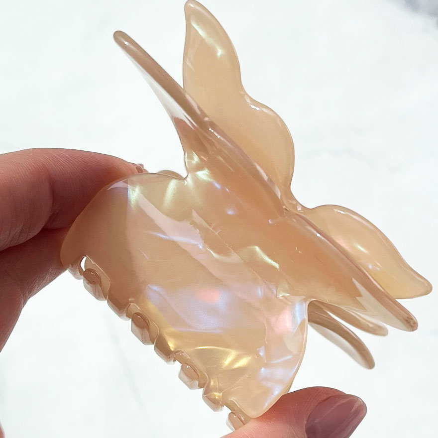 Crab butterfly with double wings mother of pearl cream