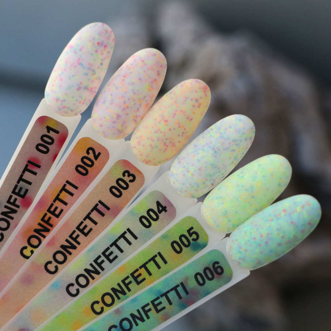 Гель-лак Komilfo Confetti Collection CN009 (светло-лиловый с разноцветной крошкой), 8 мл Гель-лак Komilfo Confetti Collection CN009 (светло-лиловый с разноцветной крошкой), 8 мл