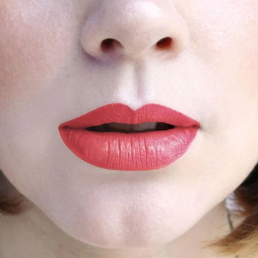 УЦІНКА до 10.2026 Помада для губ з аргановою олією (36) Lipstick Argan Oil Paese