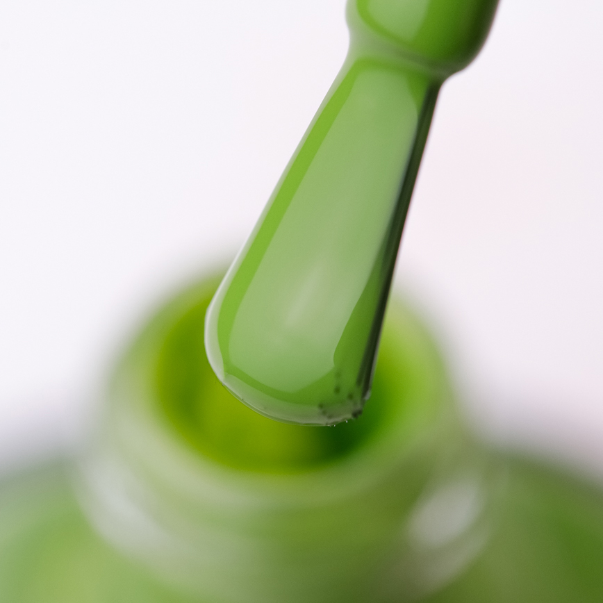 Varnish CND Vinylux - Crisp Green (363) (light green, enamel), 15 ml
