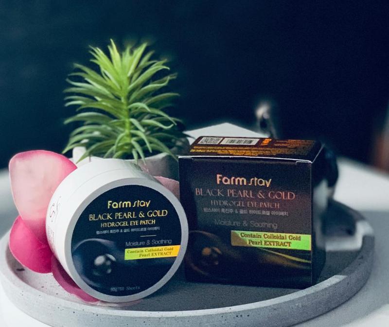 FARMSTAY Black Pearl & Gold Hydrogel Eye Patch - Патчі для очей з чорним перлами, 60 шт FARMSTAY Black Pearl & Gold Hydrogel Eye Patch - Патчі для очей з чорним перлами, 60 шт