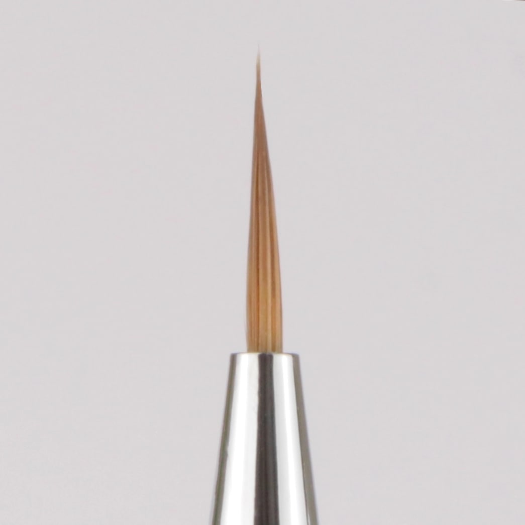 Komilfo & Chudova brush "Universal" Kolinsky Liner 9 mm Komilfo & Chudova brush "Universal" Kolinsky Liner 9 mm
