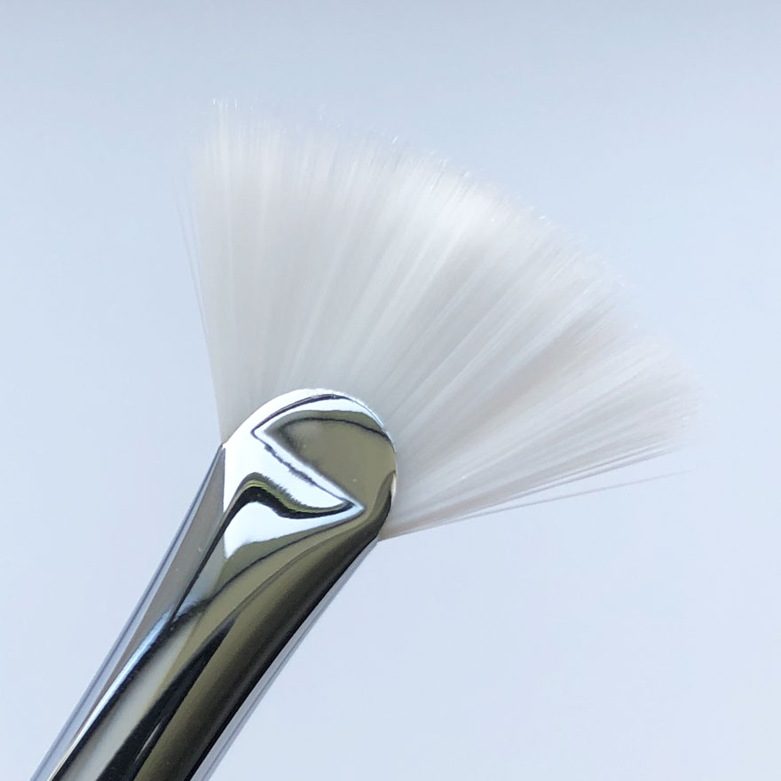 Wobs Peeling fan brush W010, synthetic Wobs Peeling fan brush W010, synthetic