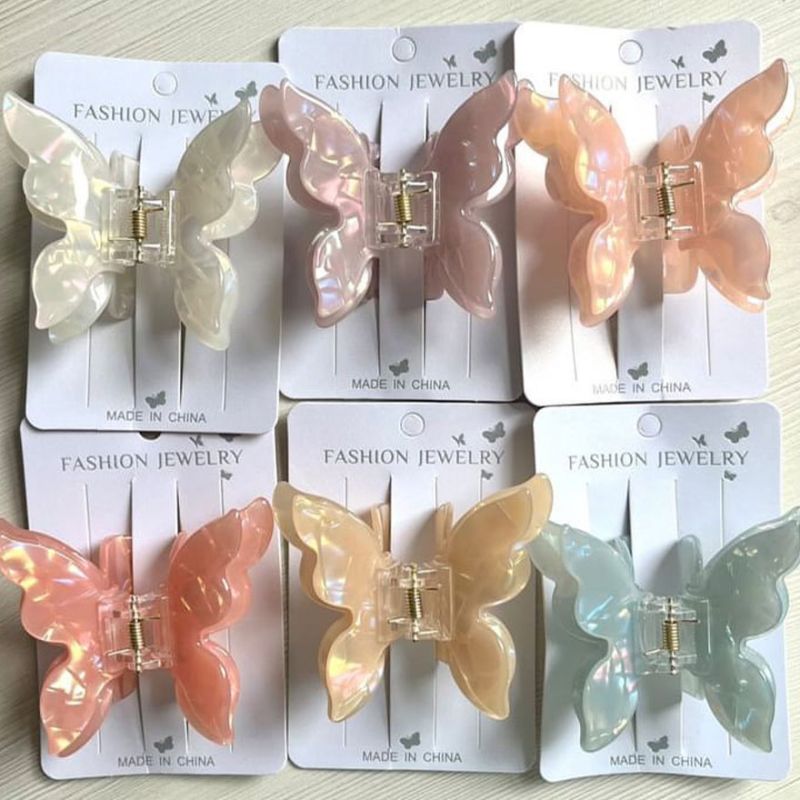 Crab butterfly with double wings mother of pearl cream