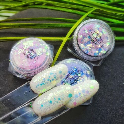 Komilfo photochromic sequins MIX-004, mix sizes, (milky / violet photochrome), 2.5 g