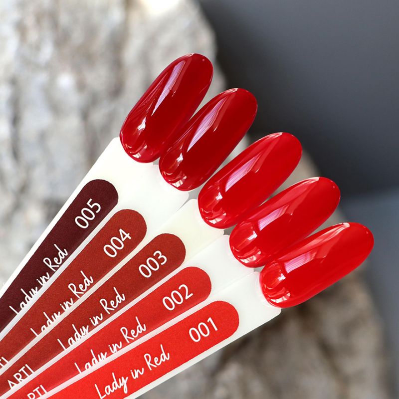 エンジェルフィンガーレッド Лак для нігтів Komilfo ArtiLux Lady in Red 005, 8 мл купить за