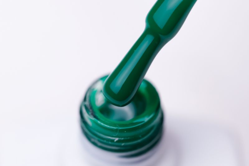 Gel polish Molekula №150 (bright green, enamel), 6 ml