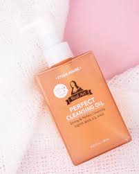 ETUDE HOUSE Real Art Perfect Cleansing Oil - hydrophilic oil for sensitive skin, 185 ml