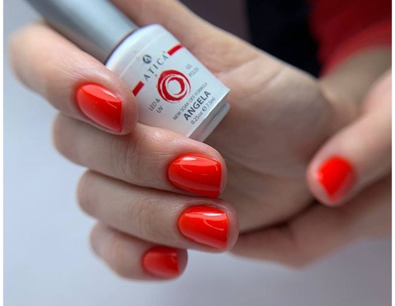 Gel polish Atica Angela GPM124 (rich scarlet, enamel), 7.5 ml