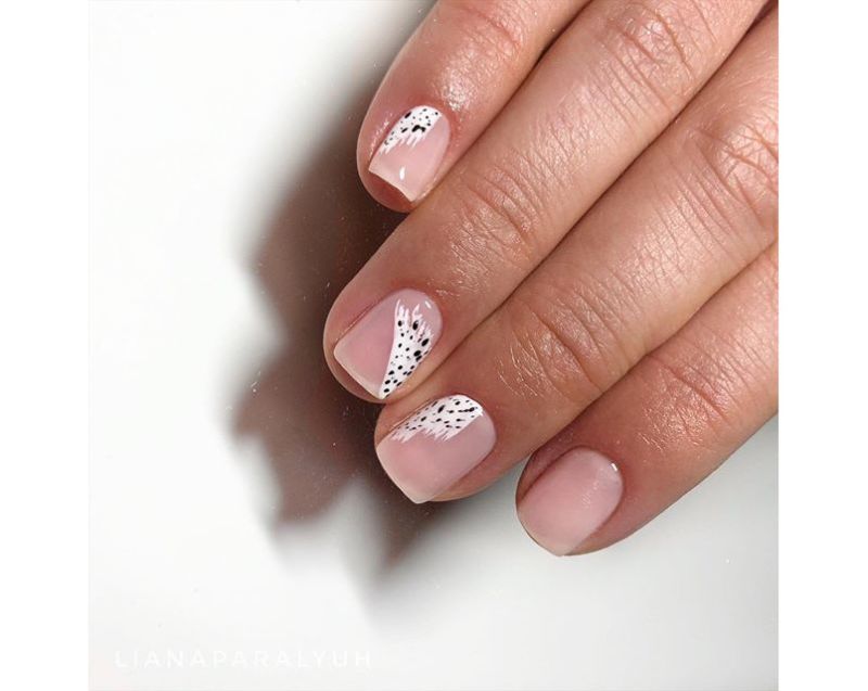 FOX French gel polish No. 722 (creamy, translucent), 7 ml
