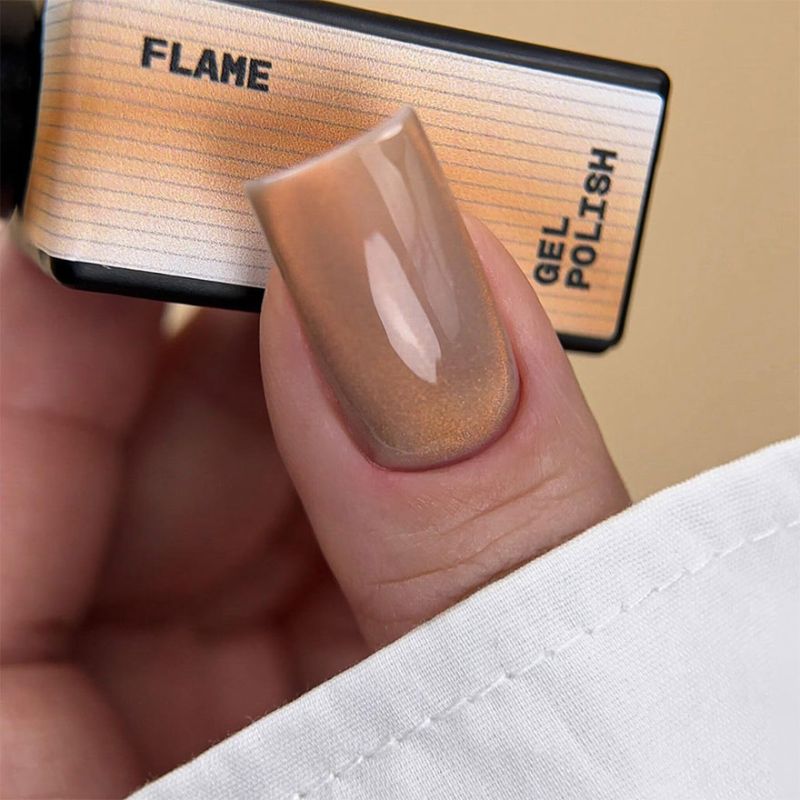 BIBLIOTEKA Гель-лак Котяче око Cat Eye № 11 Flame - мідно-оранжевий, 10 мл