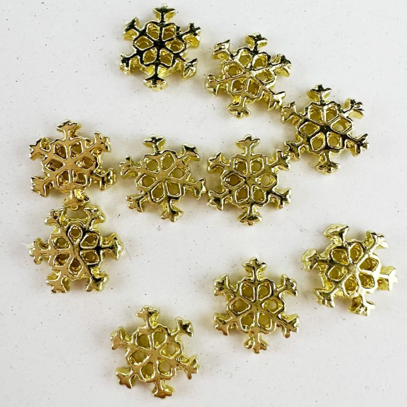 Metallic nail decor Snowflakes, Gold, 6x6 mm, 10 pcs in pack.