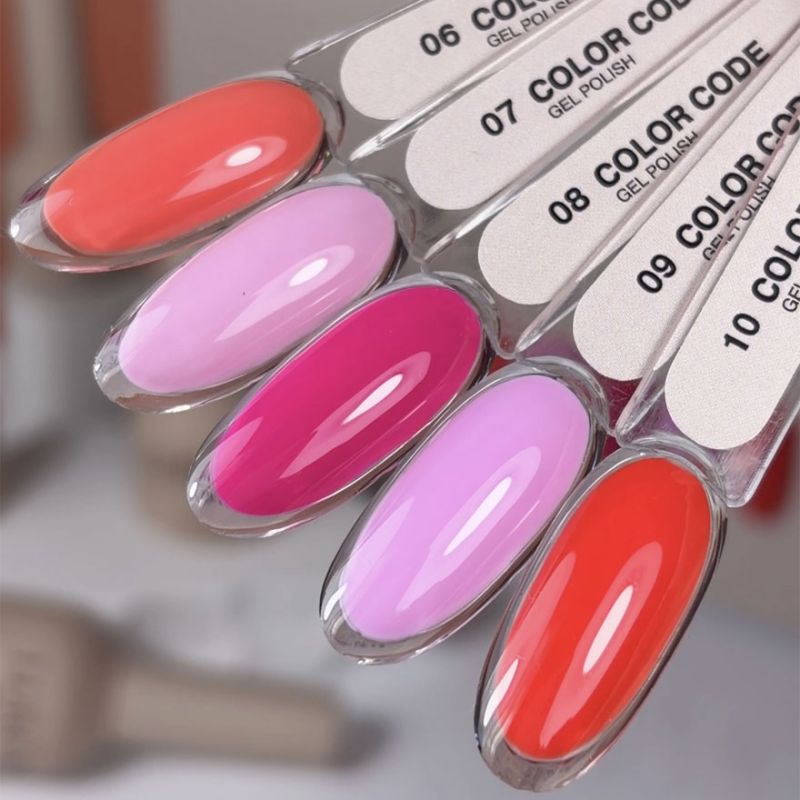 Lukum Гель-лак для нігтів Color Code 06, 10 мл
