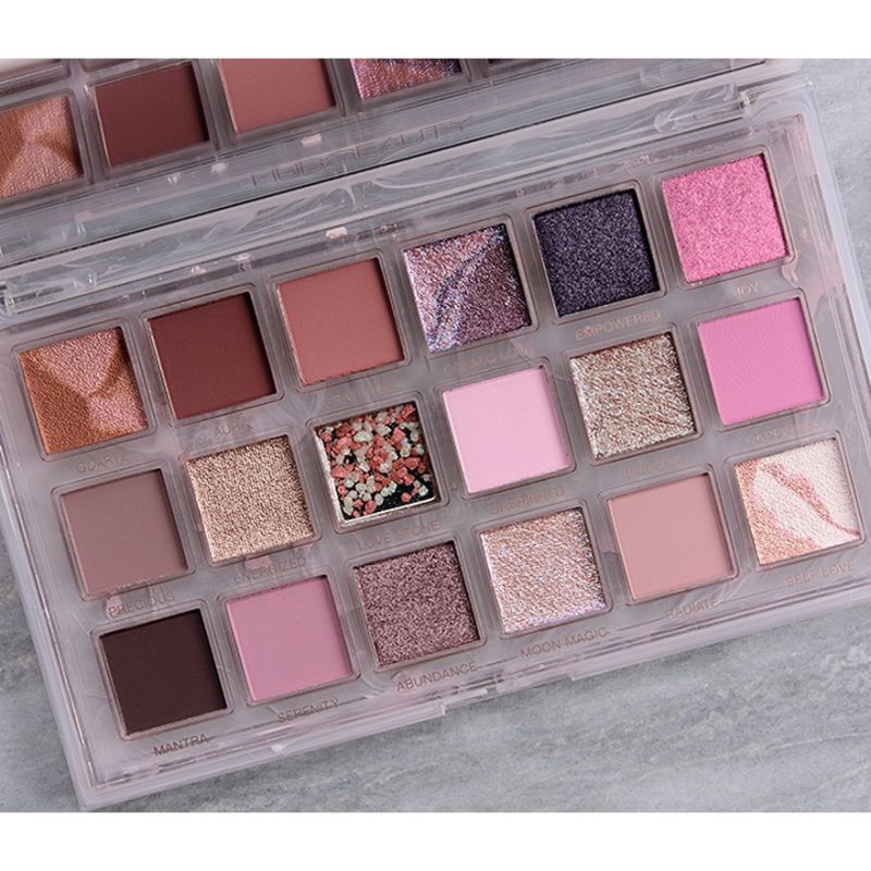 Huda Beauty Rose Quartz アイシャドウパレット 試してみた】Rose Quartz eyeshadow palette Huda Beautyの人気色