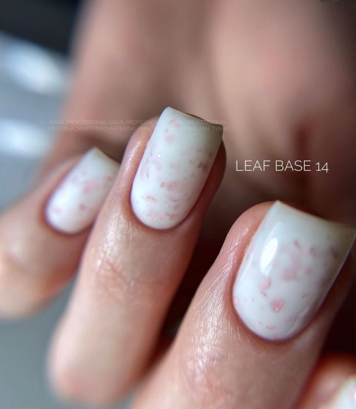 SAGA professional LEAF BASE 14 (молочный с нежно-розовой поталью), 8 мл