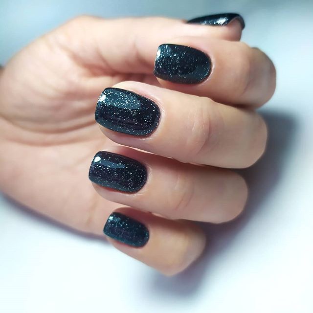 MOON FULL color Gel polish No. 319 gel-varnish (black-green with silver shimmer), 8 ml