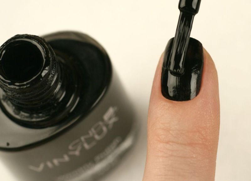 CND Vinylux Weekly Polish - Black Pool (105), 15 ml
