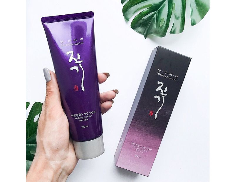 УЦЕНКА до 09.2026 DAENG GI MEO RI Маска для регенерации волос Vitalizing Nutrition Hair Pack, 120 мл