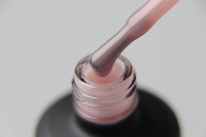 NailApex Ideal Base Camouflage Base No. 1 (pink nude, translucent), 15 ml