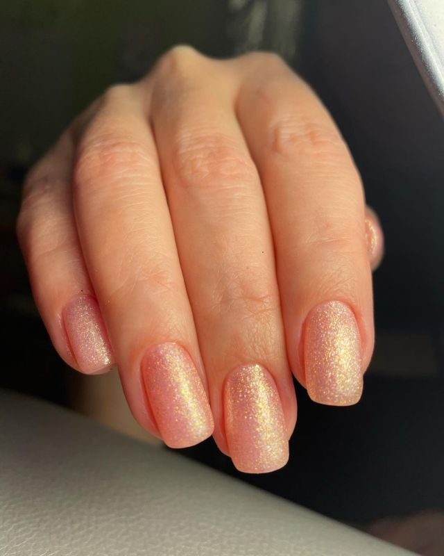 Gel polish ADORE Professional No. 317 (pale pink with mica), 7.5 ml