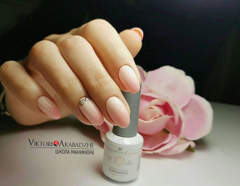 Atica Tenderness GPM82 gel varnish (light pink, enamel) 7.5 ml