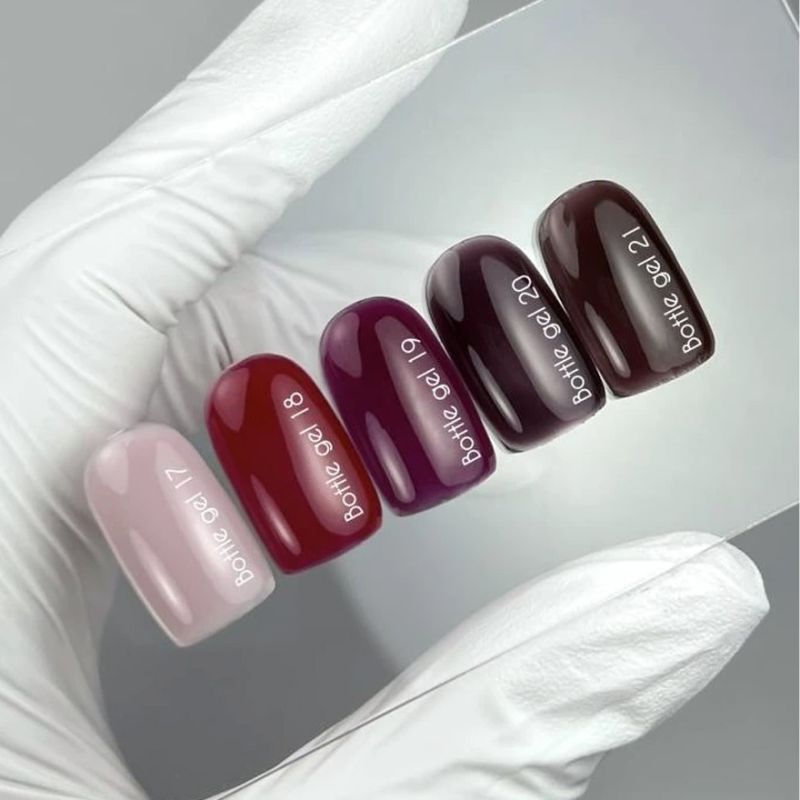 Nails Of The Day Bottle Gel (Clear), 10 ml