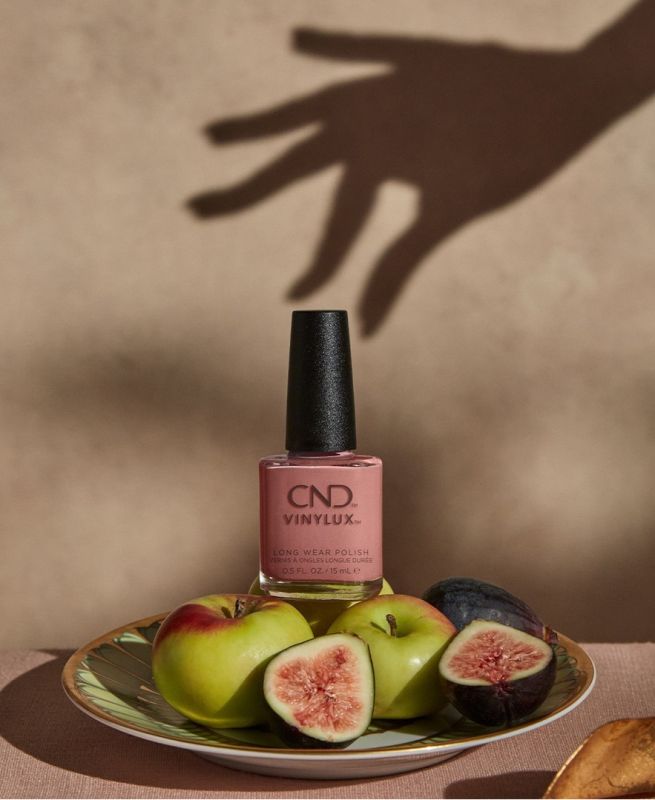 Лак CND Vinylux Fuji Love - 361 (бежево-рожевий, емаль), 15 мл