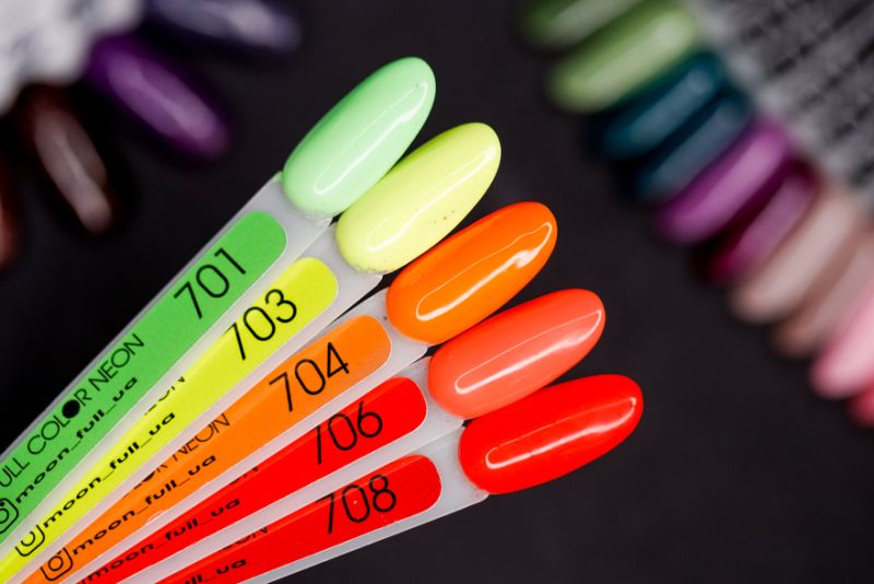 Гель-лак MOON FULL Neon color Gel polish №704 (помаранчевий, неон), 8 мл
