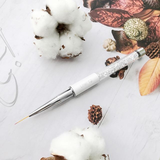 Komilfo Liner 13 Brush (Nylon)