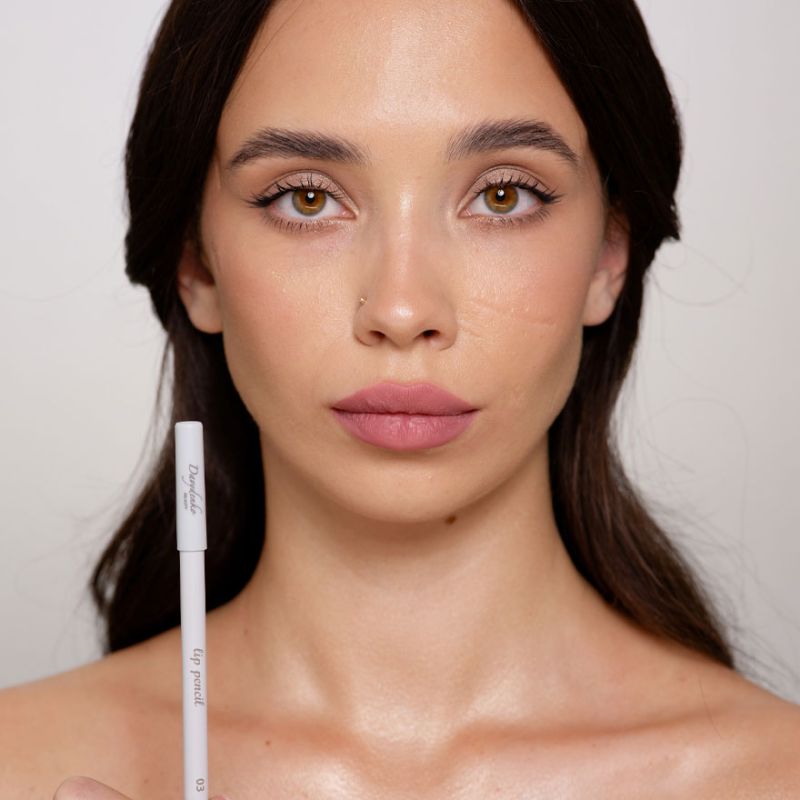 Davydenko Beauty Olivet for lips 03