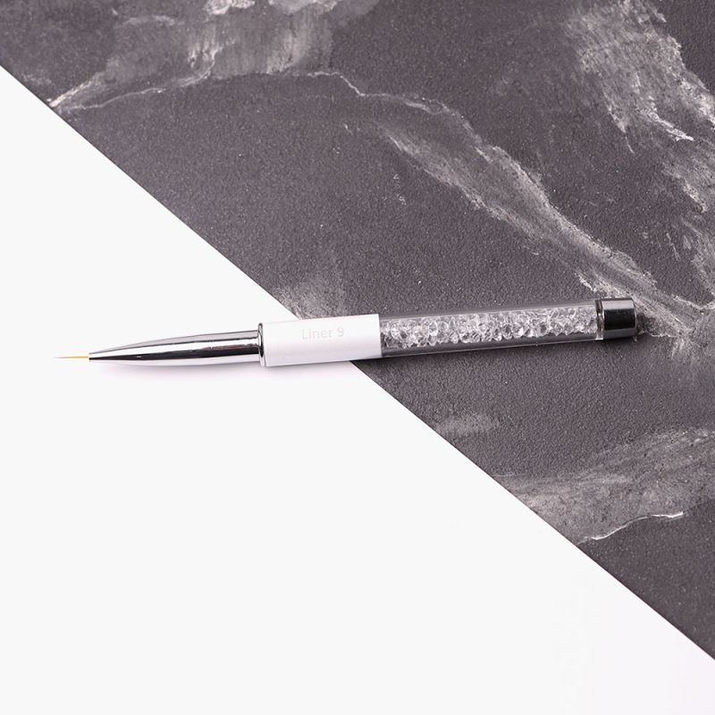 Кисть Komilfo Liner 9 (Nylon)