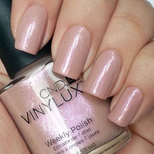 Varnish CND Vinylux Weekly Polish - Fragrant Freesia (187) (beige-pink with very fine golden sparkles), 15 ml