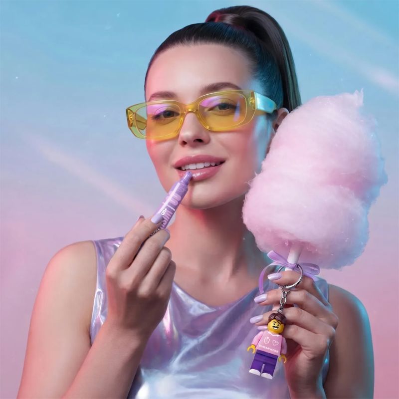 WISHLIST Бальзам-блиск для губ Lip Gloss Balm - Sugar Kiss + Іграшка-брелок "Лего Олєга", 10 мл