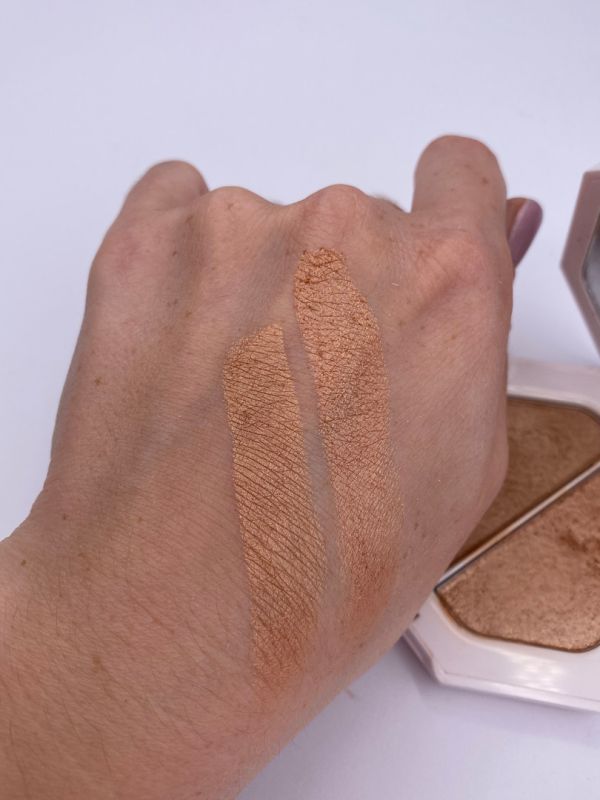 FENTY BEAUTY by Rihanna Killawatt Freestyle Highlighter Duo