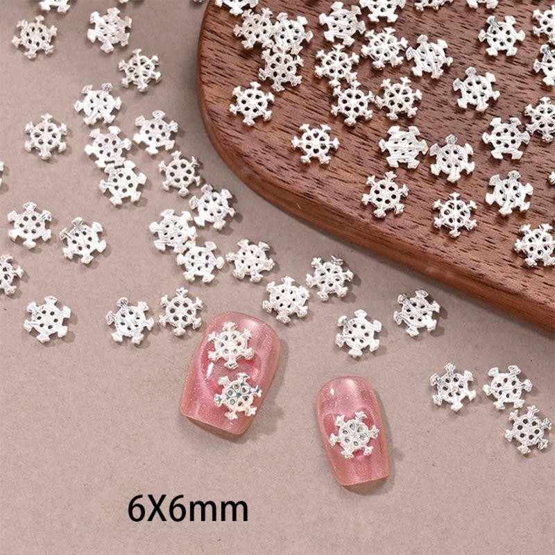 Metallic nail decor Snowflakes, Silver, 6x6 mm, 10 pcs in pack.