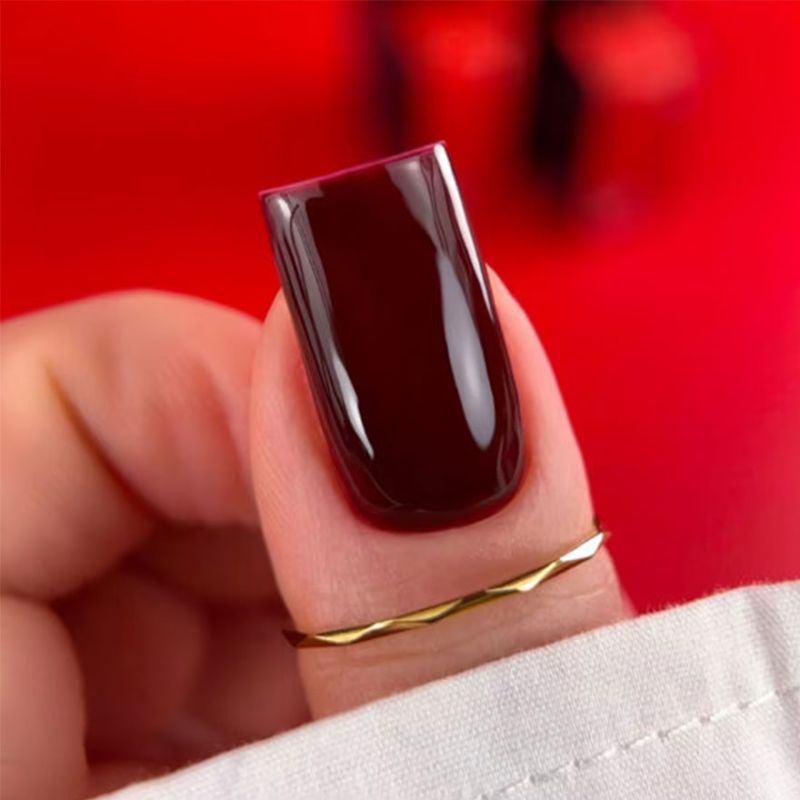 BIBLIOTEKA Гель-лак № 47 Oxblood - Темний червоно-бордовий, 10 мл