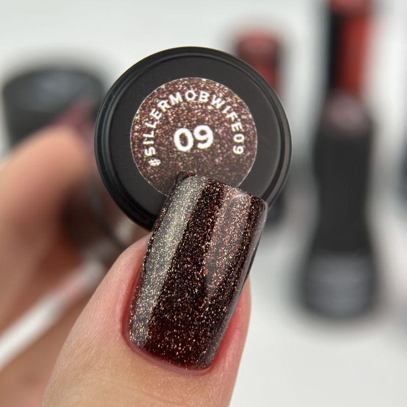 Siller Gel polish for nails Mob Wife №09, 8 ml