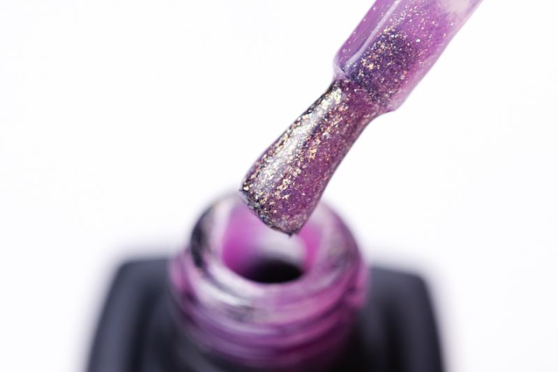Гель-лак MOON FULL color Gel polish №305 (світло-бузковий з золотистим шиммером), 8 мл